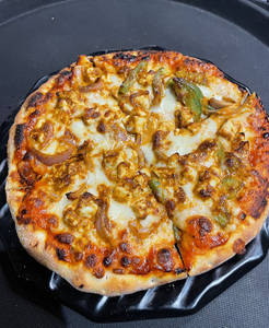 Tandoori Paneer Pizza