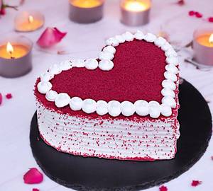 Red Velvet Heart Mini Cake [200 Gms]