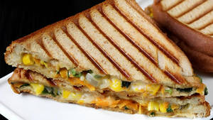 Veg Cheese Sandwich(zumbo Size)