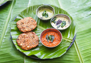 Masala Vada (2 Pcs)