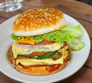 Veg crispyco burger
