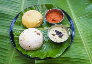 Chow Chow Bhath