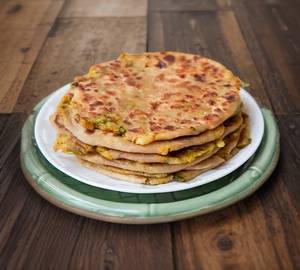 Aloo pyaz paratha