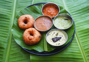 Mini Vada (2 Pcs)