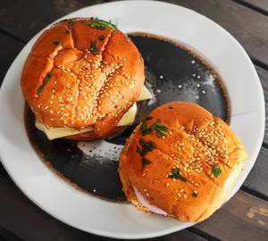 Chicken snacker burger