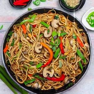 Mushroom Chilli & Veg Noodles