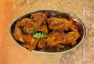Gavran Chicken Sukka