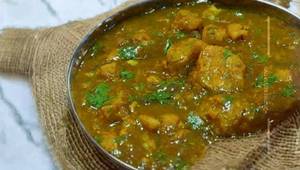 Patal Bhaji Puri                           
