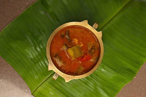 Arachuvitta Sambar / Lunch Sambar (500 Ml )