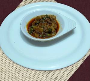Jain Aloo Matar [250 Grams Approx]