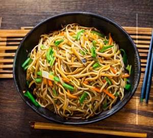 Hakka Noodles Egg 