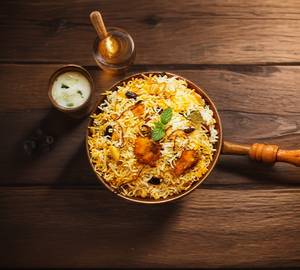 Hyderabad Chicken Biryani+ grill chicken quarter