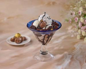 Ferrero Rocher Fudge Sundae