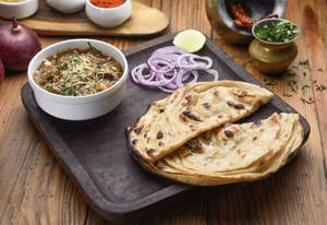 Paneer Sabji With Dal Fry And 3 Tandoori Roti