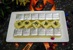 Bikaneri Burfi