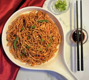 Chicken Schezwan Noodles