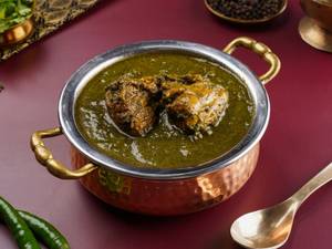 Dakhni Hara Masala Ka Chicken Curry
