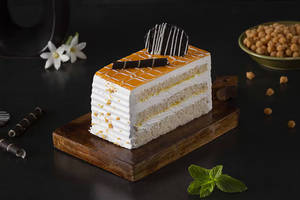Butterscotch Pastry (1 Pc)