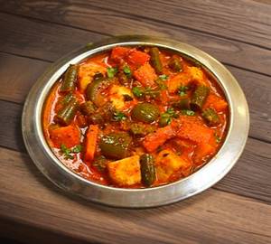 Veg Kolapuri