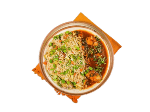 Chilli Basil Gravy Chicken (noodles/rice)