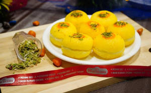 Kesar Chamcham