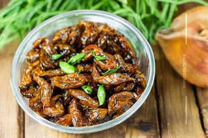 Dried Chilli Mushroom