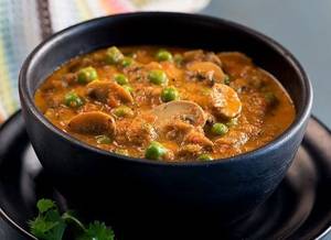 Mushroom Peas Curry 