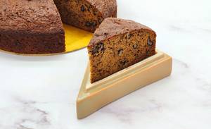 Banana Walnut Cake Slice