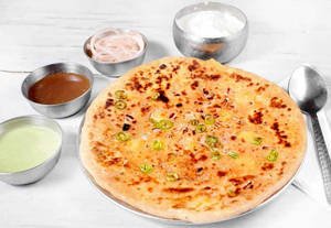 Aloo Pyaaz Paratha