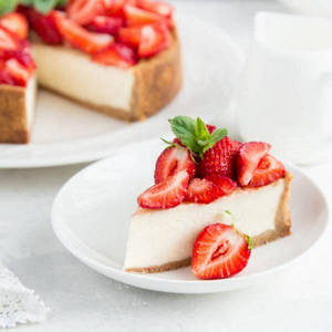 Strawberry Baked Cheesecake Slice