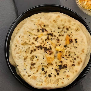 Amritsari Kulcha