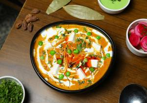 Matar Paneer