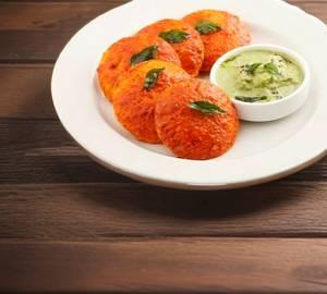 Podi idli [2 pieces]