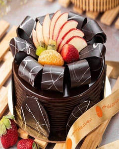 Fruit Chocolate Cake (1/2 Kg)