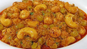 Kaju Matar Makahana(kaju Gravy)