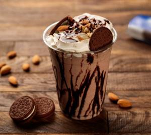 Oreo Milk Shake 