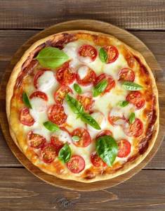 Tomato Pizza
