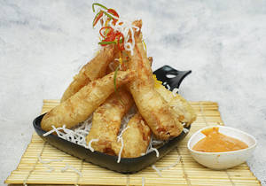 Asian Golden Fried Prawn (8 Pcs)