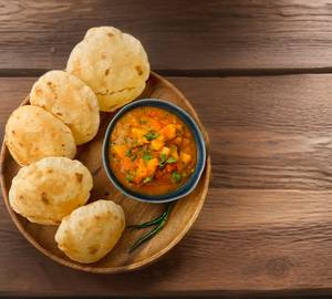 Aloo poori [4 pieces]