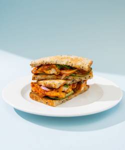 Spicy Harissa Chicken Crunch-Wich