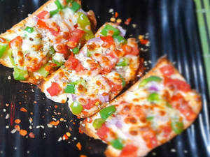 Veggie Garlic Bread