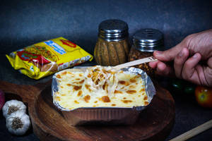 Veg Cheese Momos Half