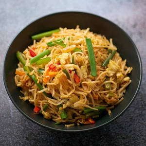 Egg Chilli Garlic Noodles