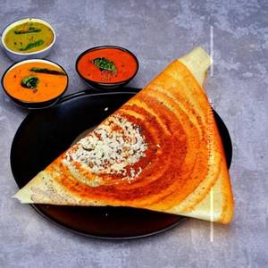 Onion Rava Masala Dosa