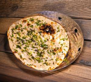 Kothmir Butter Naan