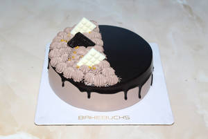 Eggless Choco Delight Cake