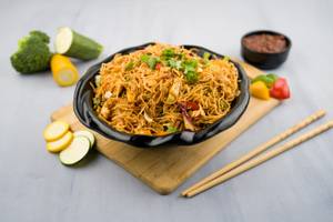 Chicken Schezwan Noodles      