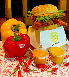 Chicken Peri Peri Burger
