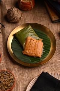Aam Achar Bhetki Paturi
