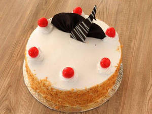 Butterscotch Exotic Cake